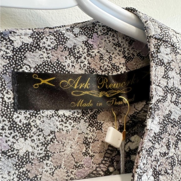 ark rework top - Picture 2 of 2